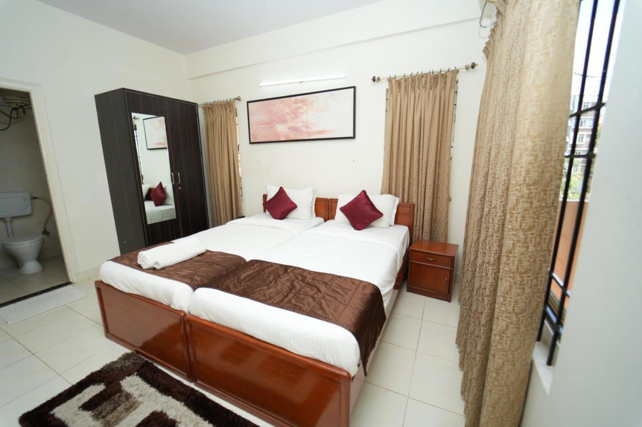 Siesta Bellandur Hotell Bangalore Exteriör bild