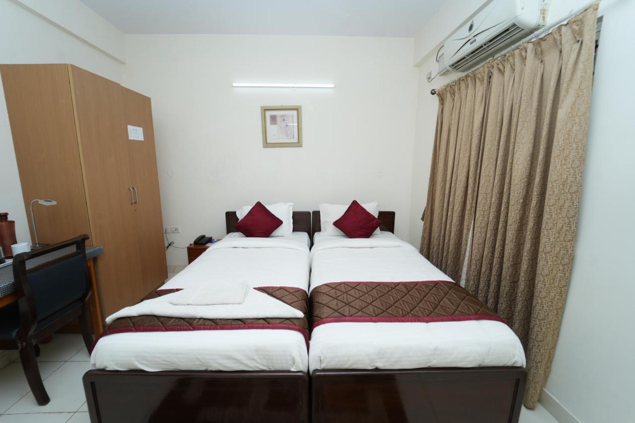 Siesta Bellandur Hotell Bangalore Exteriör bild