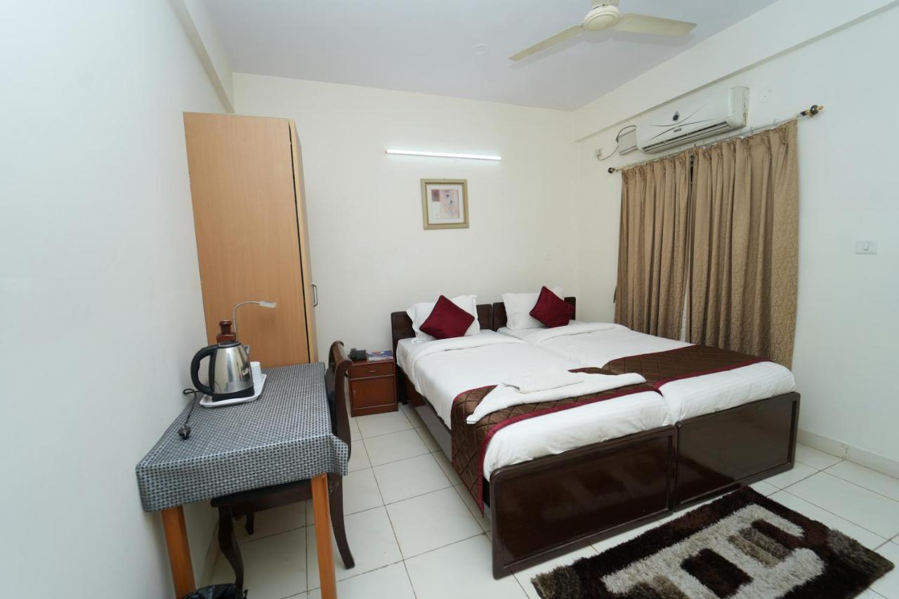 Siesta Bellandur Hotell Bangalore Exteriör bild