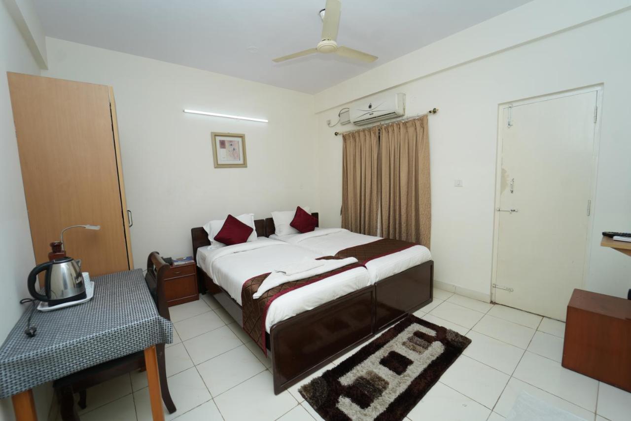 Siesta Bellandur Hotell Bangalore Exteriör bild