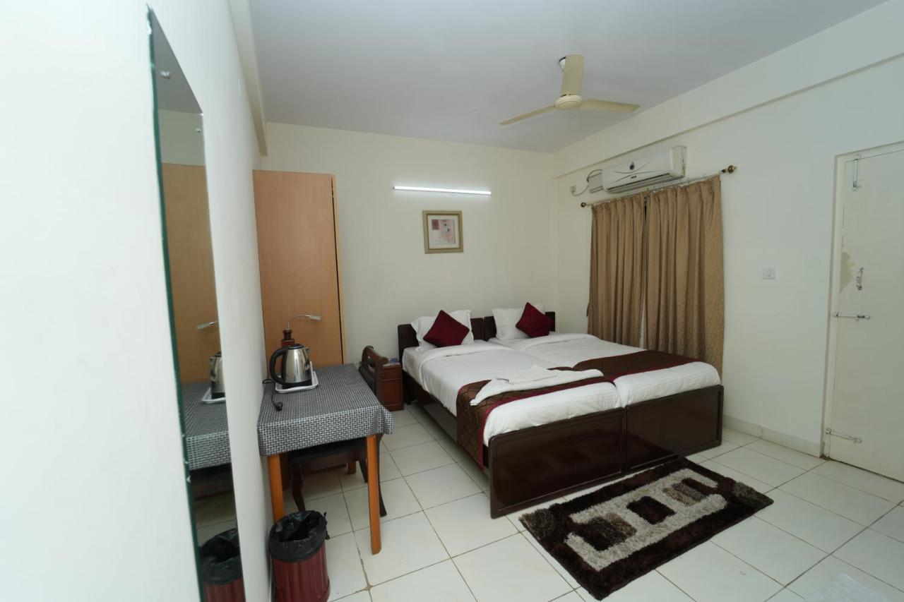 Siesta Bellandur Hotell Bangalore Exteriör bild