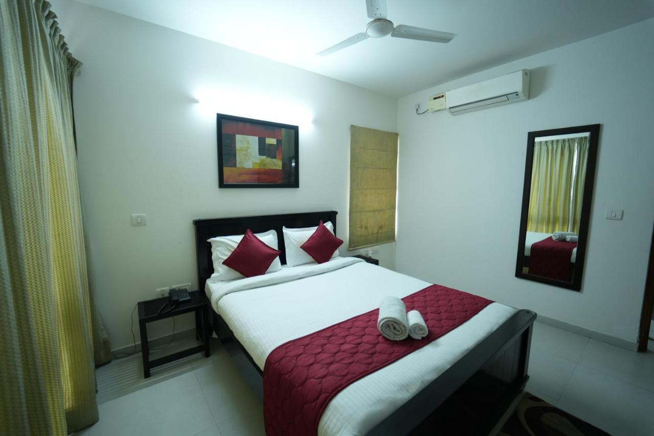 Siesta Bellandur Hotell Bangalore Exteriör bild
