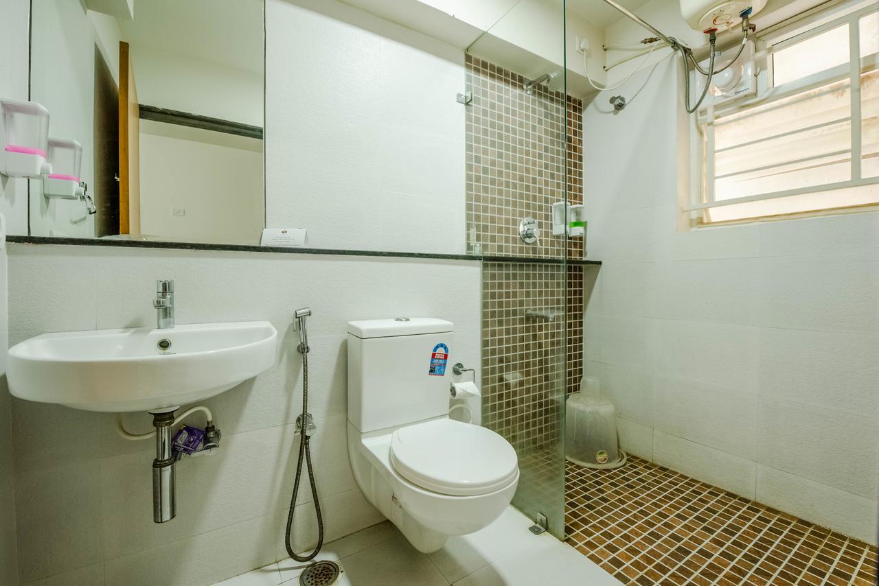 Siesta Bellandur Hotell Bangalore Exteriör bild