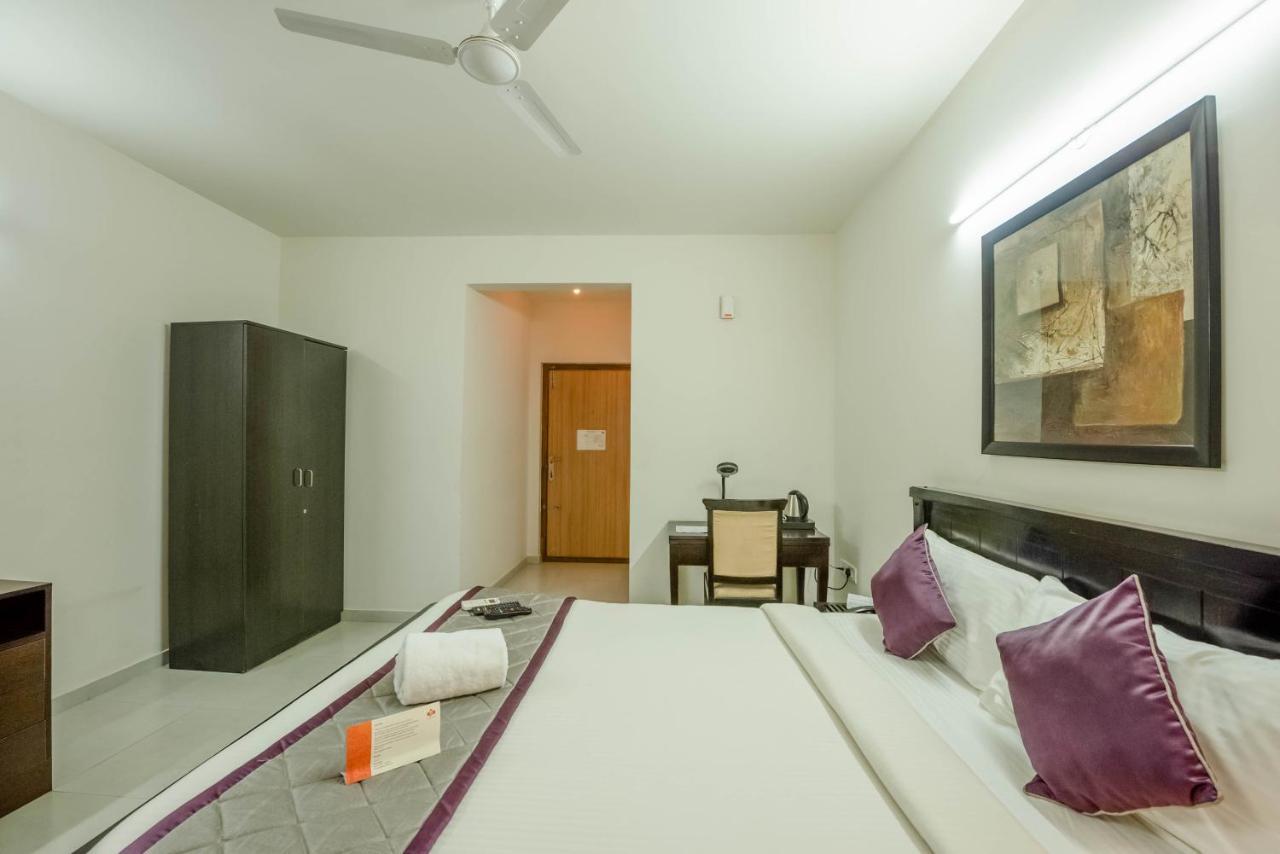 Siesta Bellandur Hotell Bangalore Exteriör bild